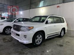 تۆیۆتا لاند کروزەر